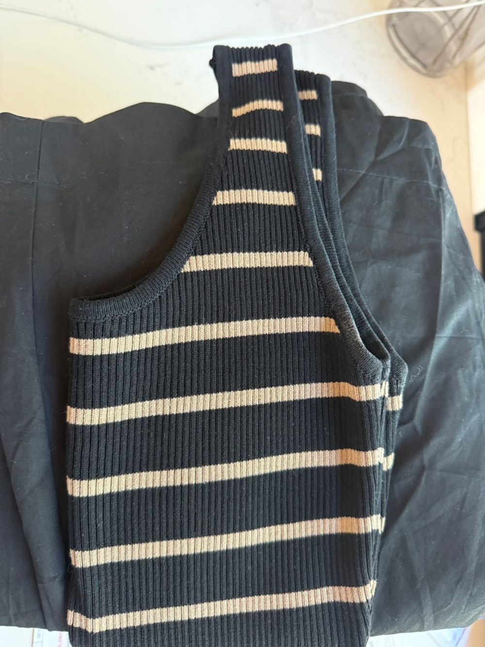 Moon River Stripe Bodice Mixed Media Midi Dress Black/ Tan Color Size Small - Picture 12 of 13
